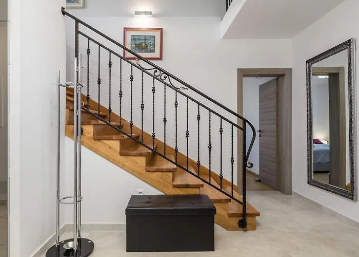 Matea By Interhome Dobrinj