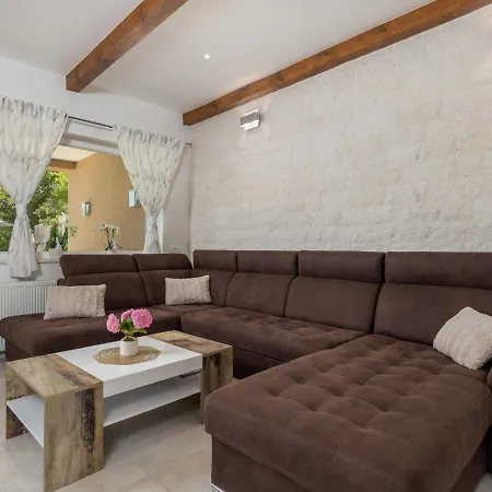 Matea By Interhome * Dobrinj