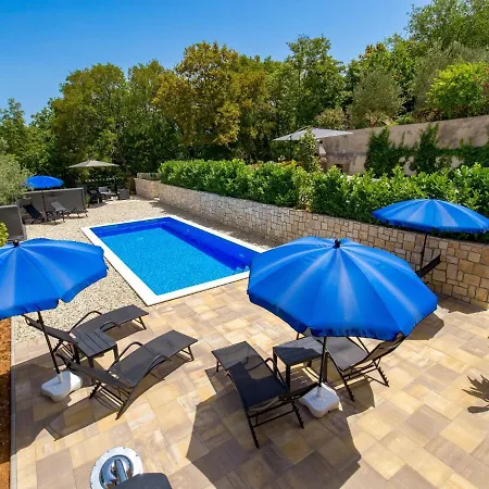 Villa Matea - Mlk150 By Interhome