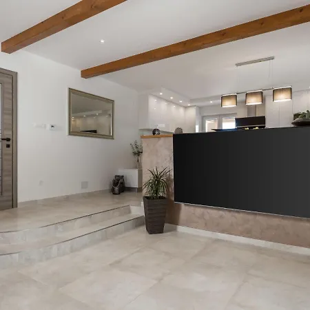 Villa Matea - Mlk150 By Interhome Dobrinj