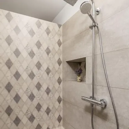 Vila Matea - Mlk150 By Interhome