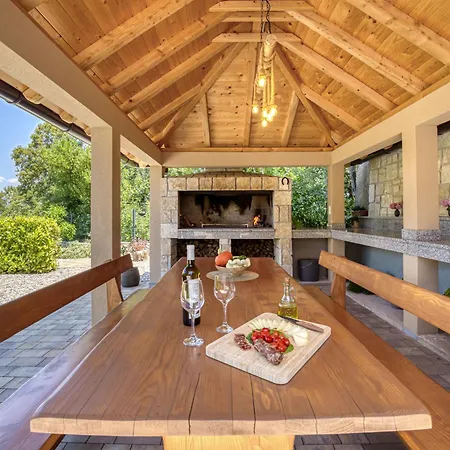 Vila Matea - Mlk150 By Interhome