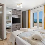 Feriehus Matea By Interhome Dobrinj